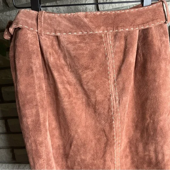 Vintage Suede Skirt - Picture 9 of 9